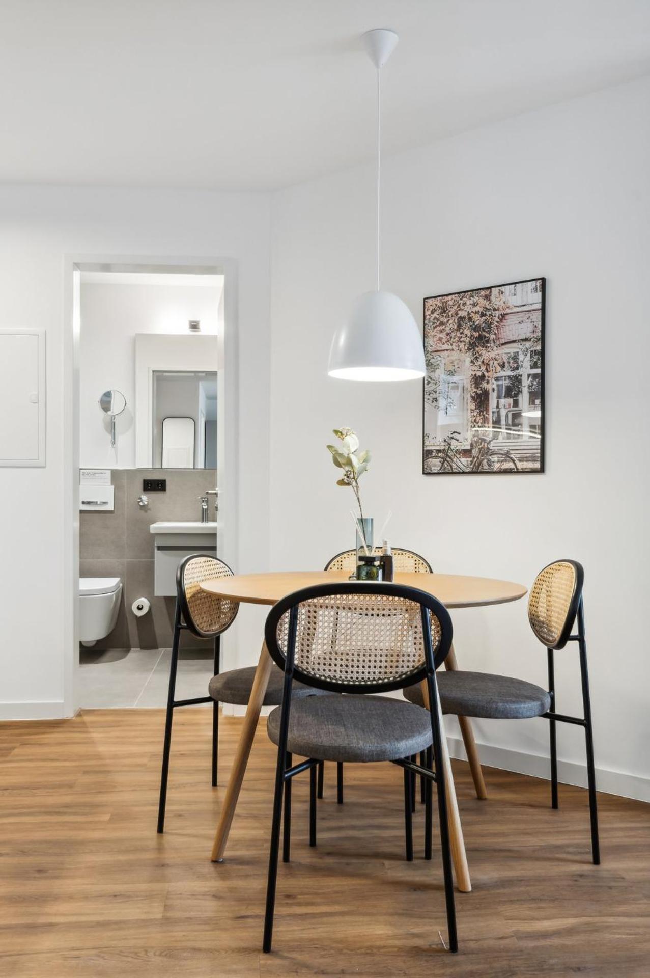 Limehome Oberhausen Paul-Reusch-Str Room photo