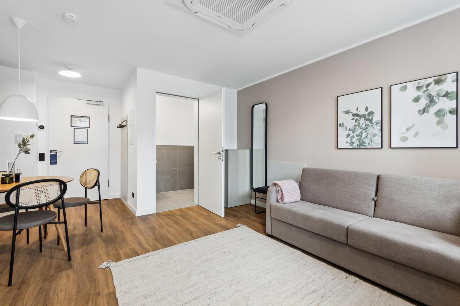 Limehome Oberhausen Paul-Reusch-Str Room photo